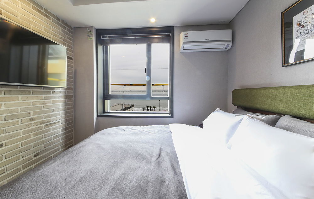 Brown Dot Hotel Gwangan Beach Busan Eksteriør billede